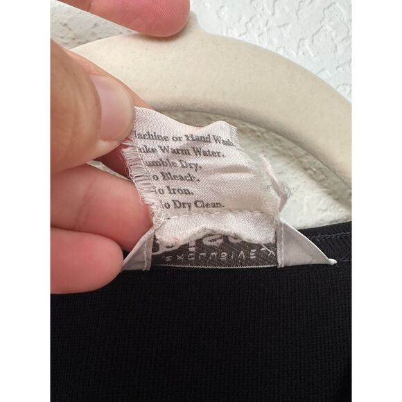 Exclusively Misook Black Hooded Zip Up Sweater Red White Trim Womens XS - Picture 6 of 7